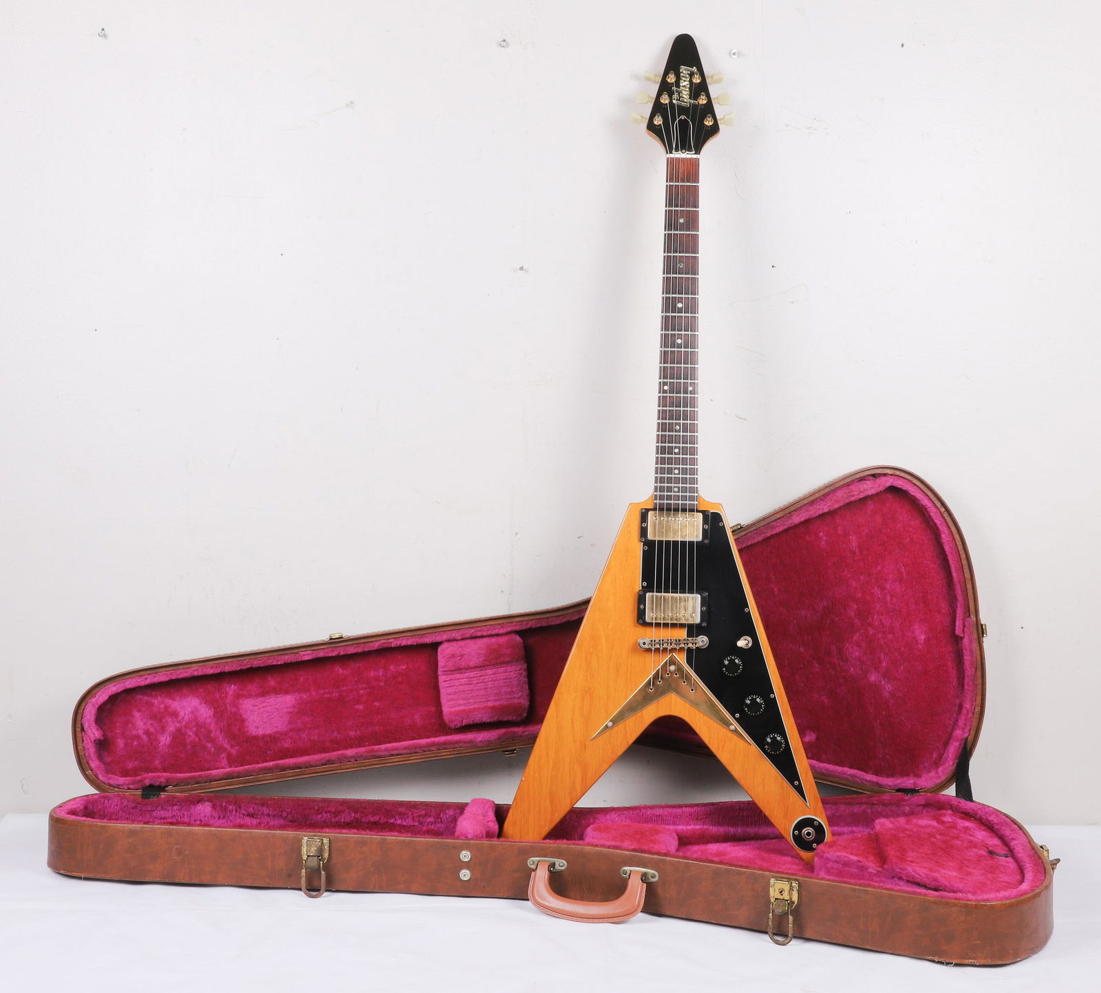 Gibson 58' Flying V Reissue (1 of 7)