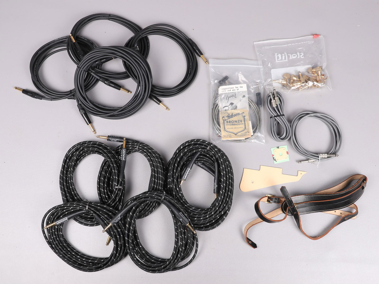Assorted Guitar Accessories (1 of 7)