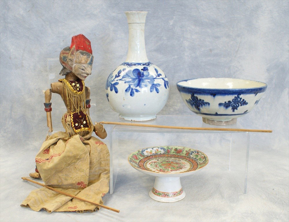 (4) Assorted Asian pieces, c/o Persian pottery b: (4) Assorted Asian pieces, c/o Persian pottery bowl, Japanese porcelain vase (as is), Chinese Famille Rose footed compote (as is), Thai puppet, circa 19th C, tallest 10 1/2"