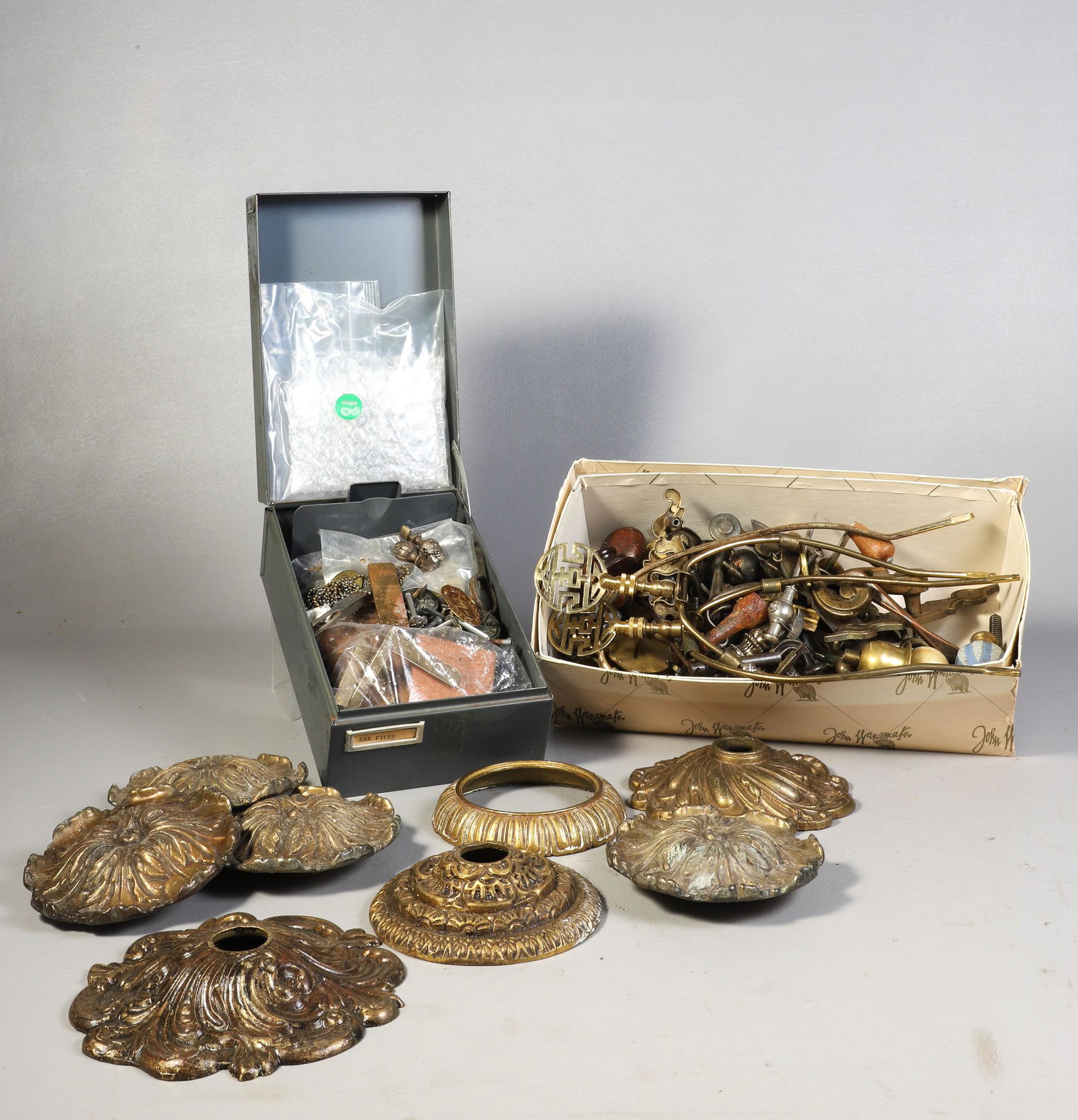 Large Lot of Furniture & Lamp Accessories: Large lot of furniture & lamp accessories, including drawer pulls, rosettes, lamp harps, finials, and much more