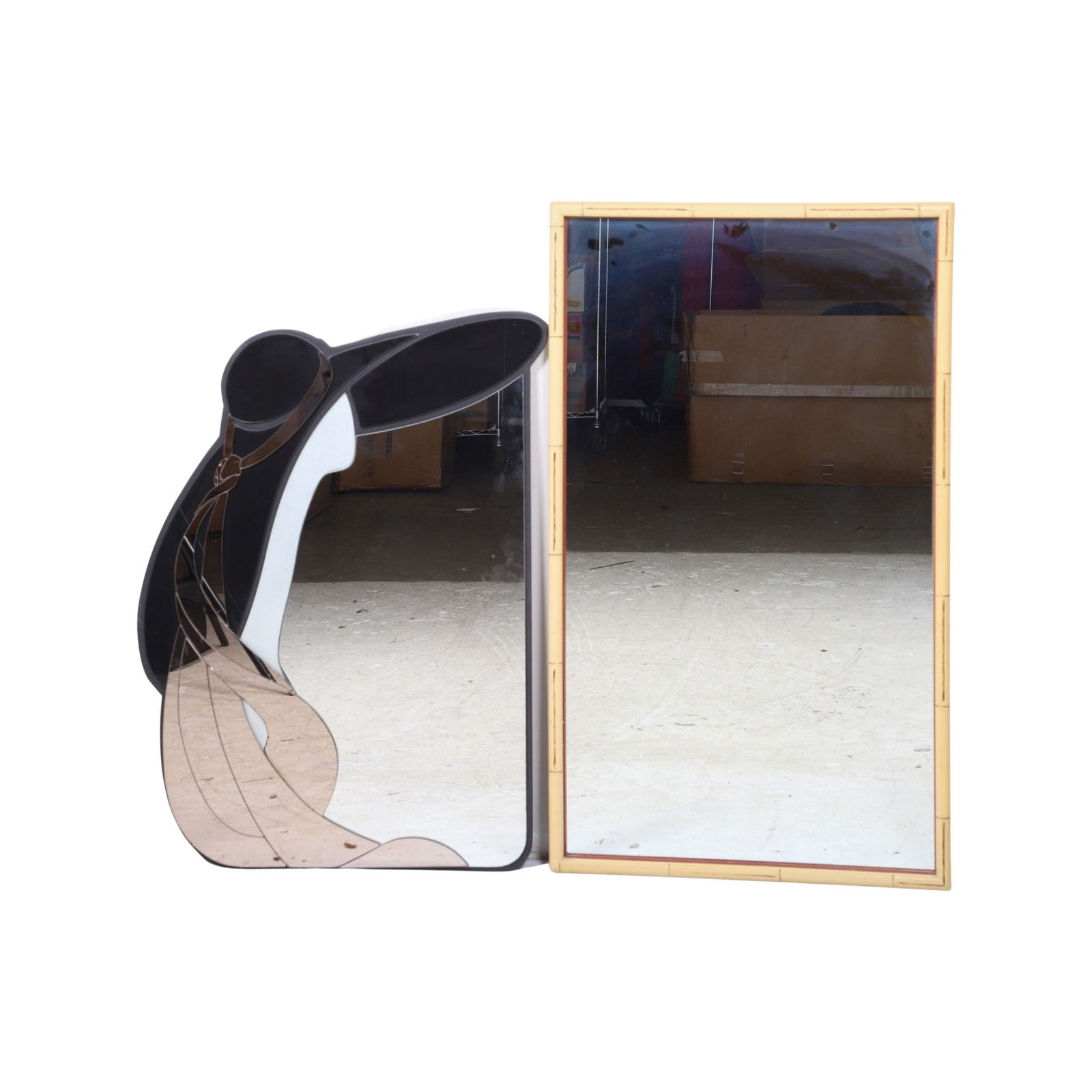 (2) Modern hanging wall mirrors (1 of 1)