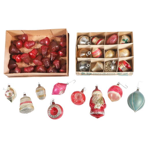 (40+/) Vintage Glass Christmas Ornaments Nov 22, 2022 William