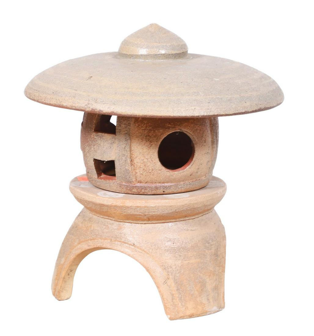 Pagoda form terracotta glazed garden decoration (1 of 2)