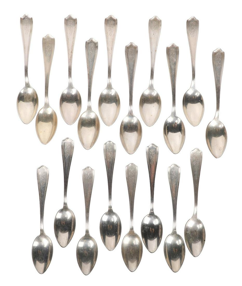 (18) Alvin Maryland Sterling Teaspoons, 16.845 TO (1 of 3)