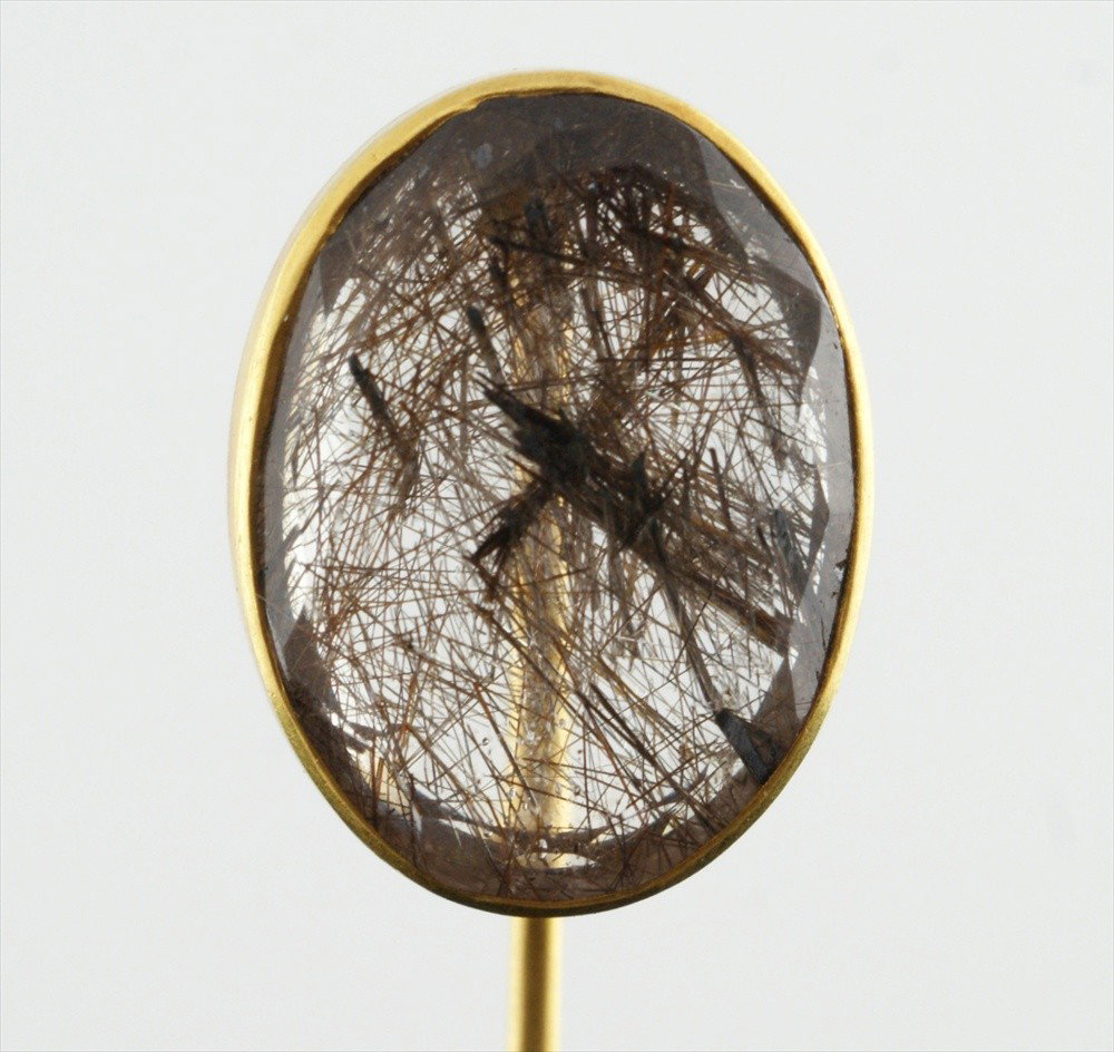 Unmarked YG stickpin, oval moss amethyst, 16 mm : Unmarked YG stickpin, oval moss amethyst, 16 mm x 13 mm, 1.8 dwt
