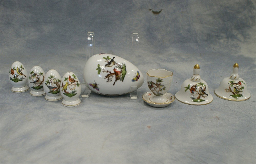Herend "Rothschild Bird" pattern 2 pair of shak: Herend "Rothschild Bird" pattern 2 pair of shakers #260, 2 bells #8017, egg cup #265, covered egg box #6052