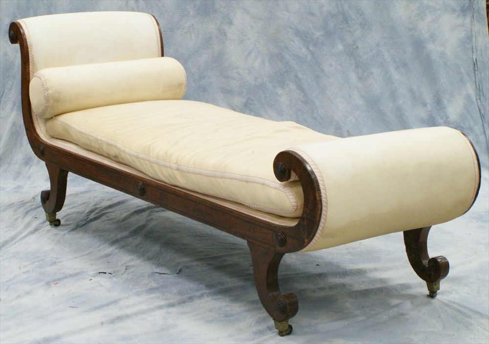 Mahogany Federal recamier with ebony inlaid fra: Mahogany Federal recamier with ebony inlaid frame, early 19th c, 74" l, 31" h