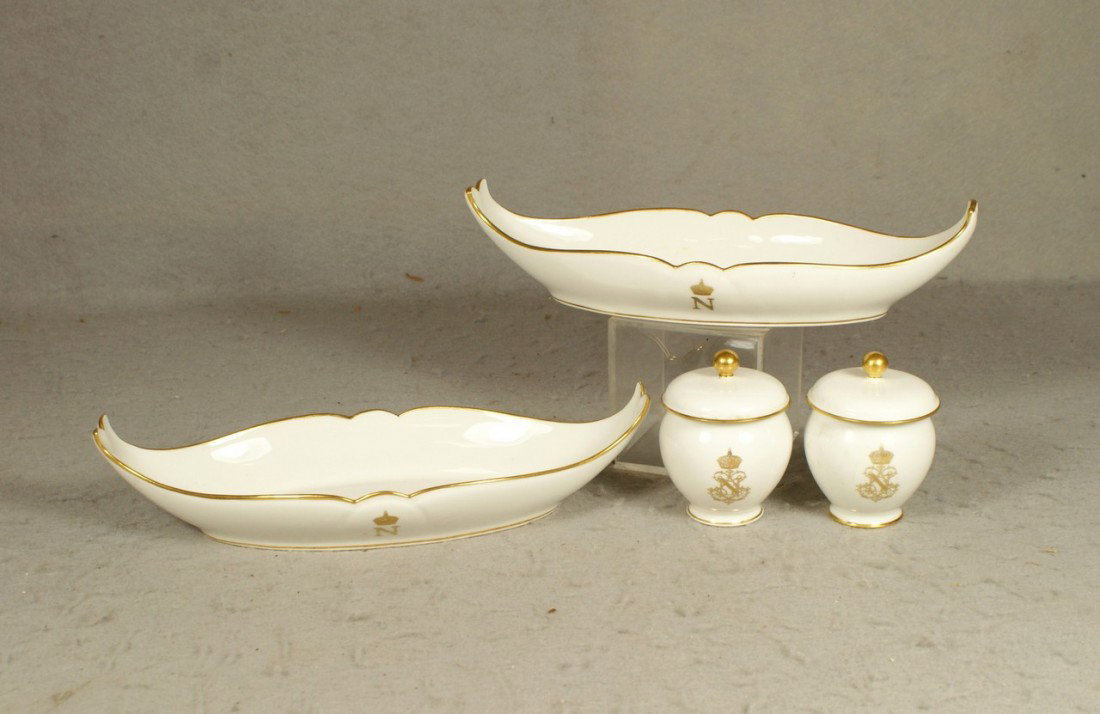 4 pcs Sevres porcelain, Dore a Sevres Napoleon I: 4 pcs Sevres porcelain, Dore a Sevres Napoleon III mark, c 1859-70, 2 covered cups and 2 celery dishes, 10 1/2"l, simple gold trim with a crowned N mark