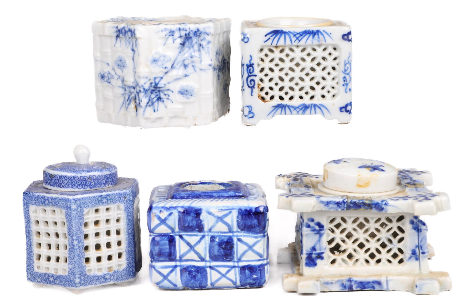 (5) Asian Blue & White Porcelain Inkwells: (5) Asian blue & white porcelain inkwells, c/o pierced body with butterfly lid (3-5/8" sq x 2-3/4" h), geometric square (2-/8" sq x 2" h, may not be Asian), hexagonal with bamboo decoration (3-1/2" di