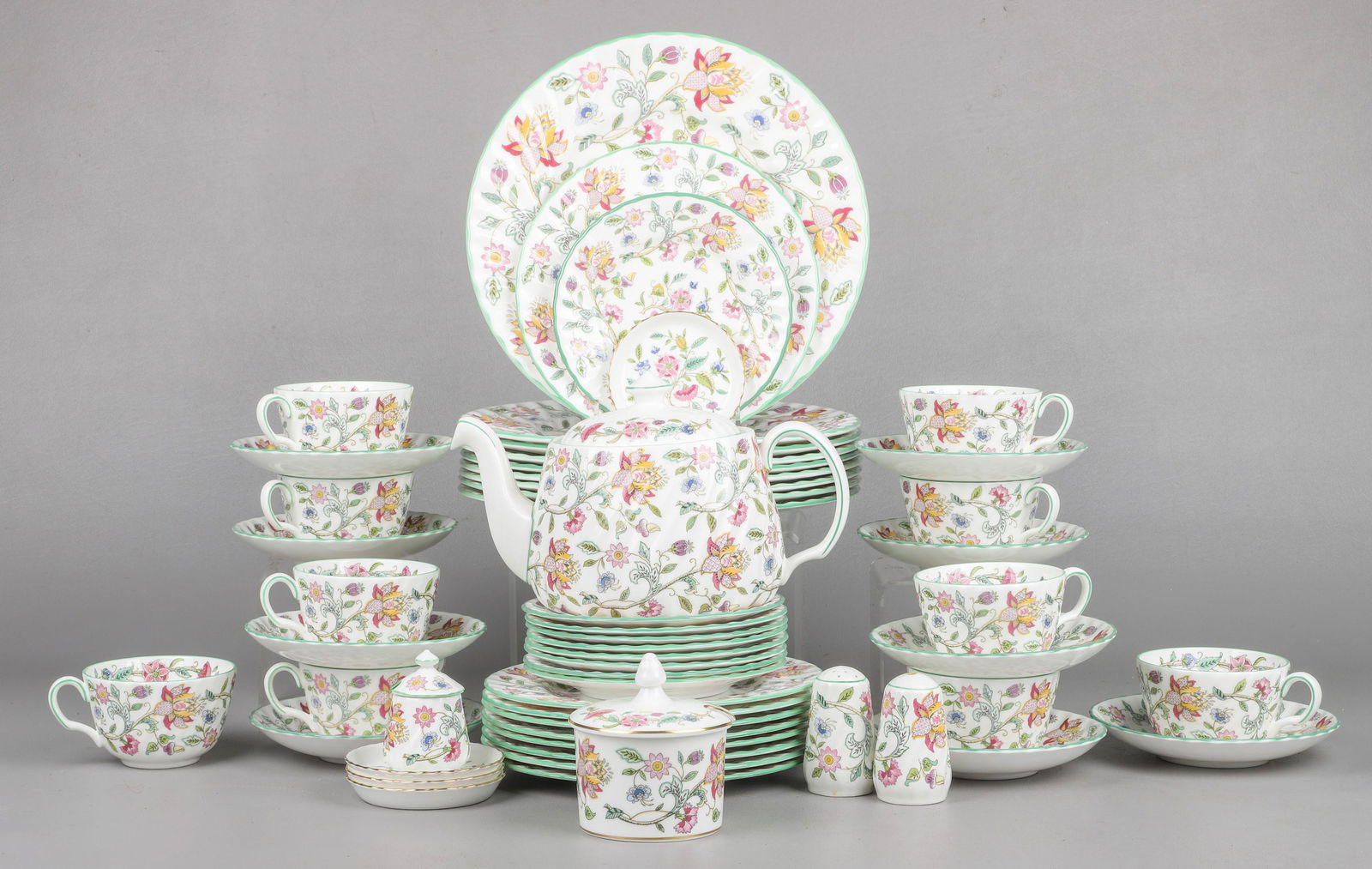 (46) Pcs Minton Haddon Hall Dinnerware (1 of 6)
