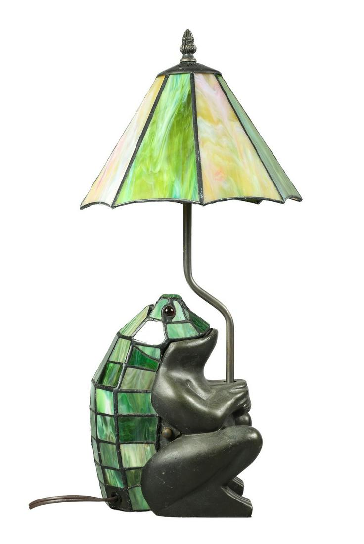 Glass 2024 frog lamp