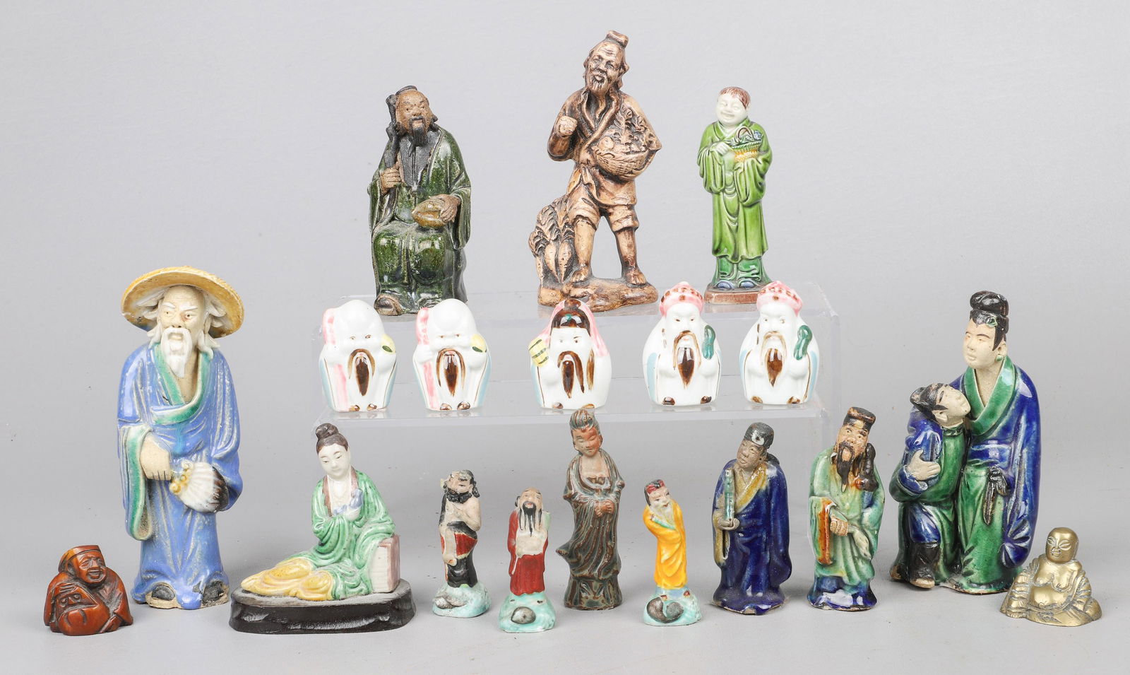 (19) Chinese Figures (1 of 6)