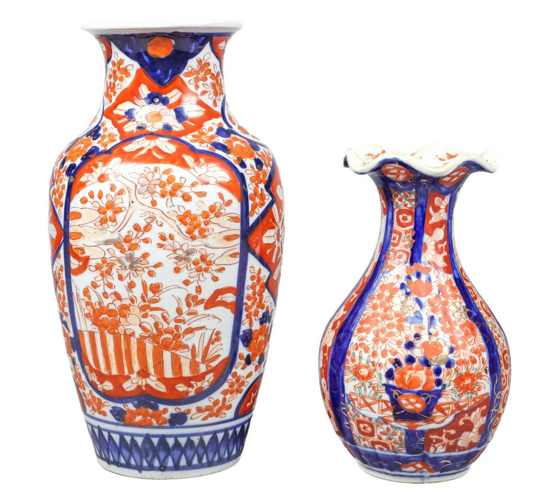 (2) Japanese Imari Porcelain Vases (1 of 3)
