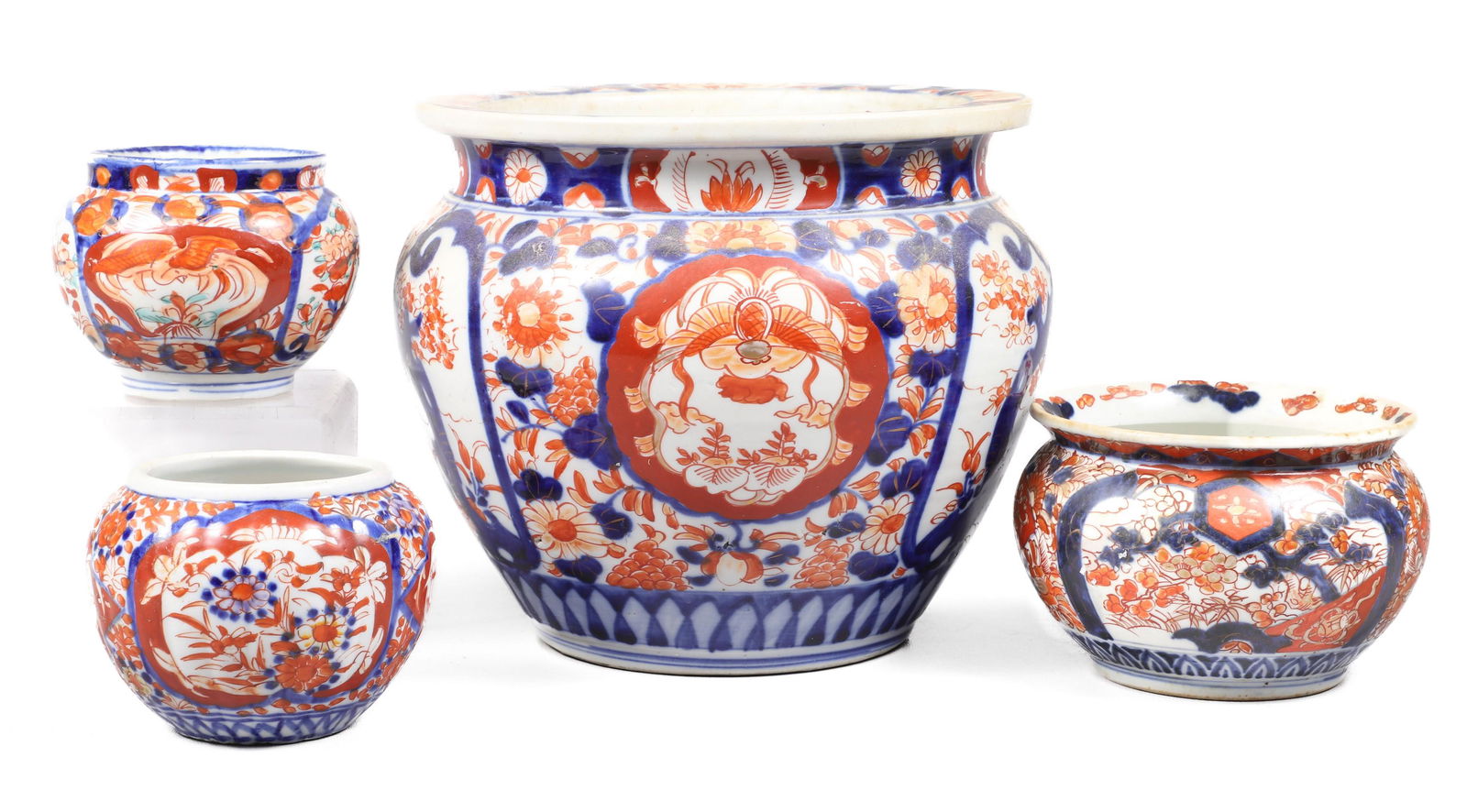 (4) Japanese Imari Porcelain Cache Pot (1 of 5)