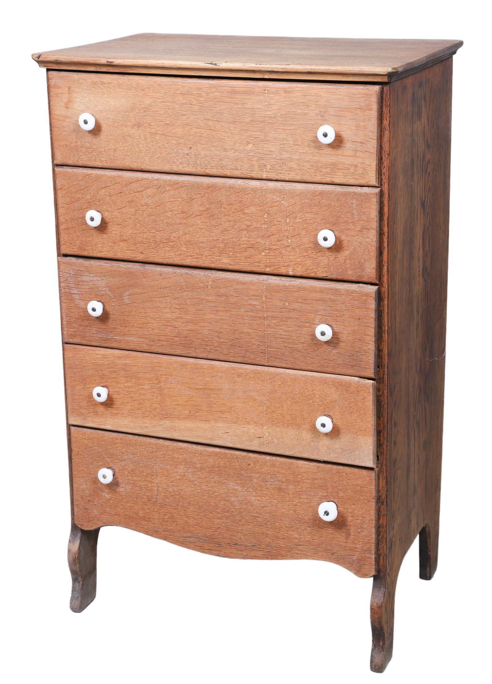 Oak 5 drawer chest: Oak 5 drawer chest, white enameled knobs, 36"h x 22"w x 15"d