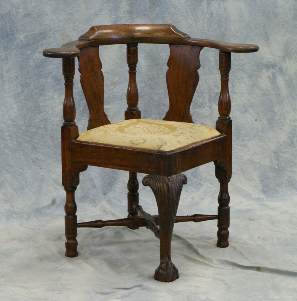 Walnut Chippendale Corner Chair with acanthus car: Walnut Chippendale Corner Chair with acanthus carved cabriole front leg with claw and ball foot, 30-1/4" extreme width, 32" high