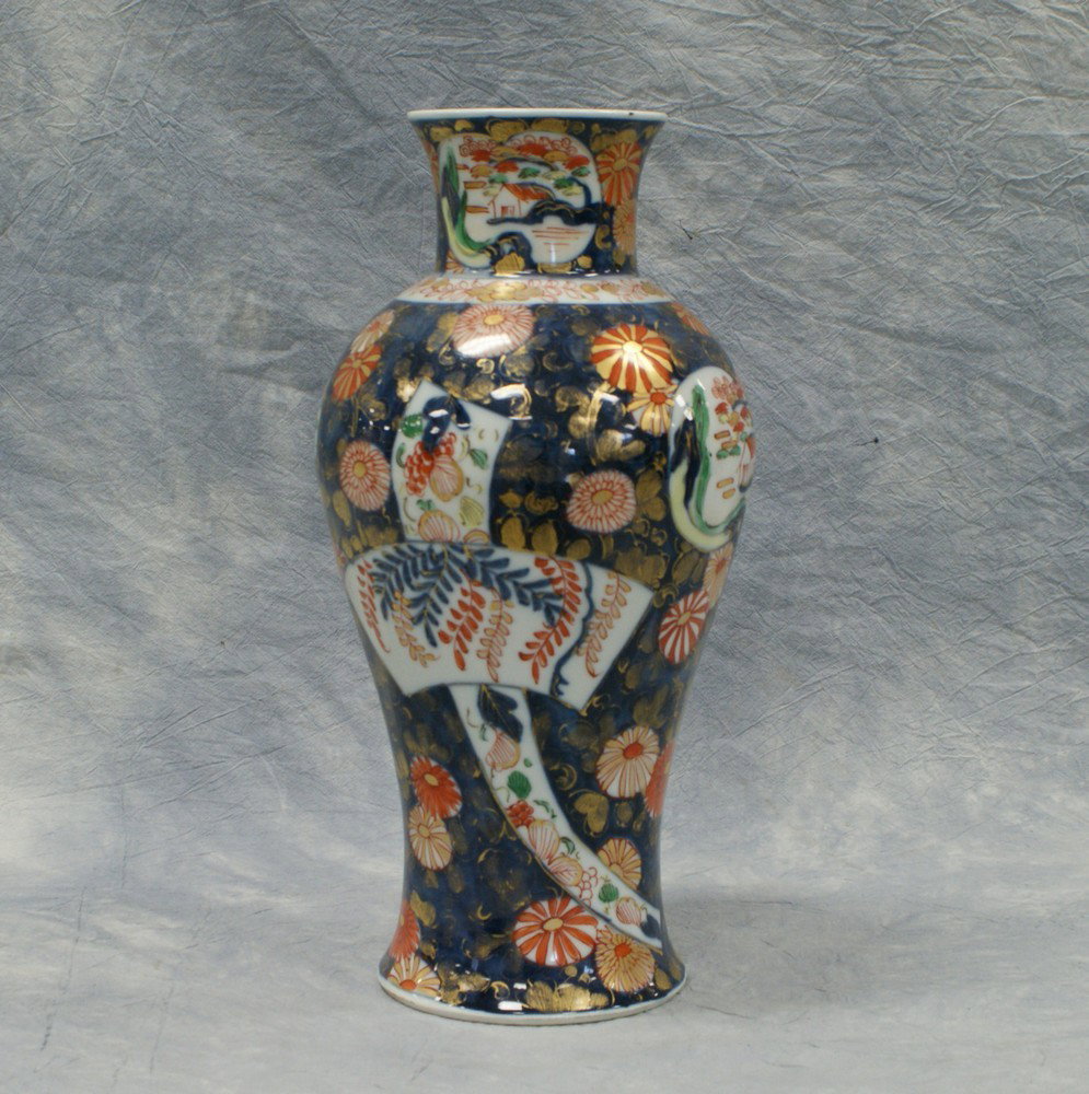 Japanese Imari baluster vase, 19th century, wear: Japanese Imari baluster vase, 19th century, wear to gilding, 16" high, Wear to gilding no other issues
