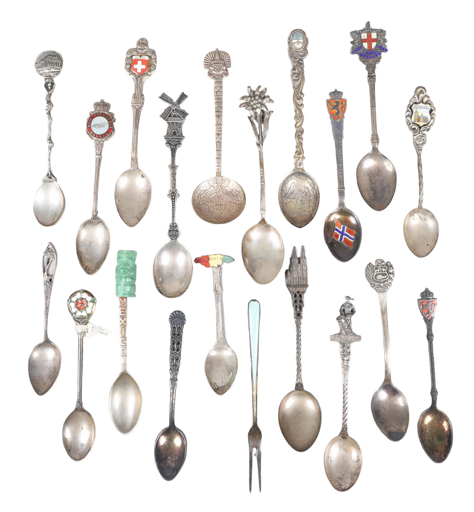 (20) Silver Souvenir Spoons & Fork, 6.145 TO (1 of 3)