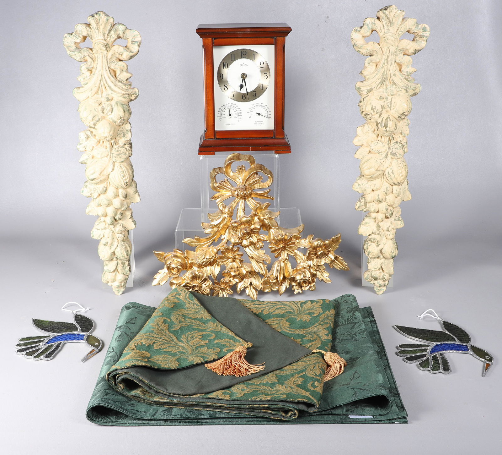 Lot of Decorative Items (1 of 11)