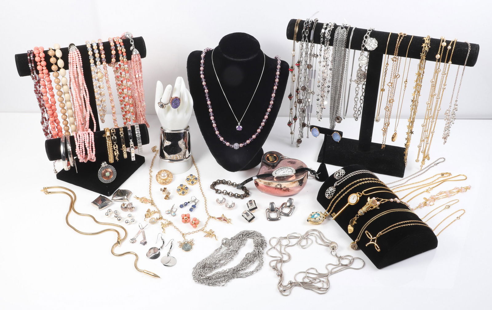 Costume Jewelry Grouping (1 of 11)