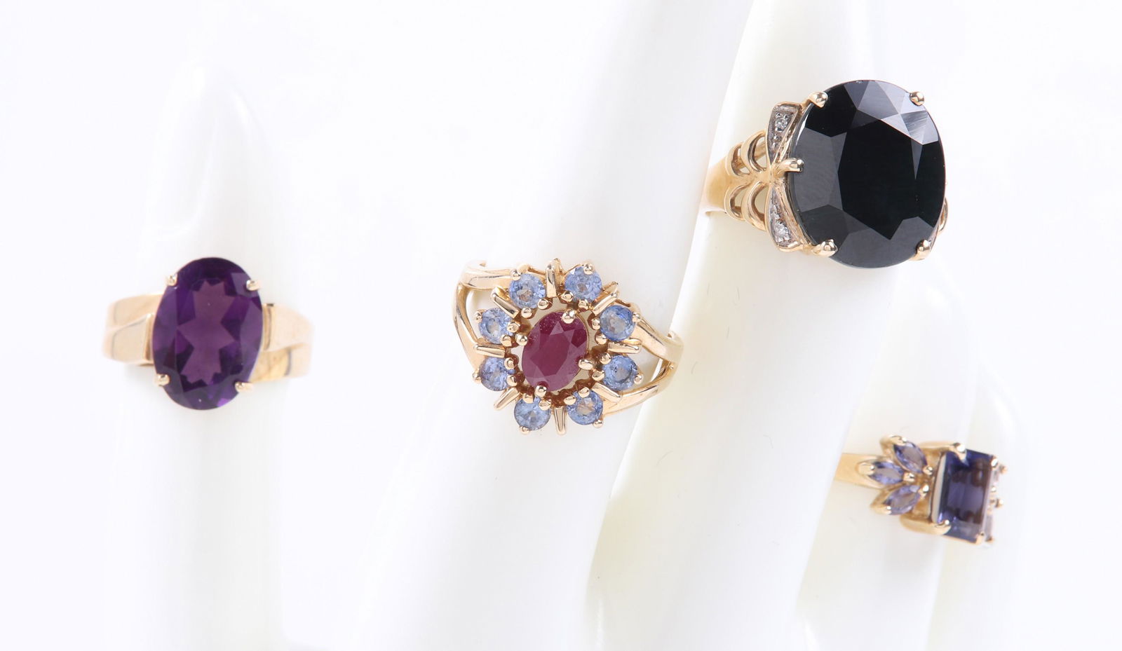 (4) 10K Yellow Gold Rings (1 of 6)