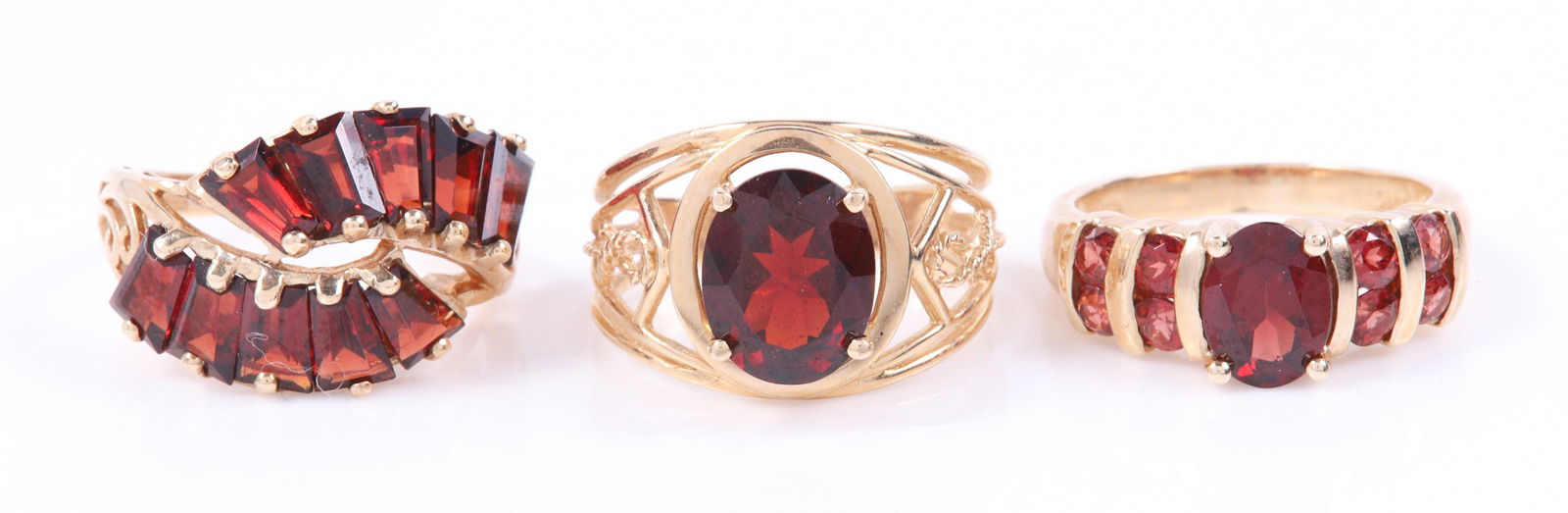 (3) 10K Yellow Gold Rings (1 of 6)