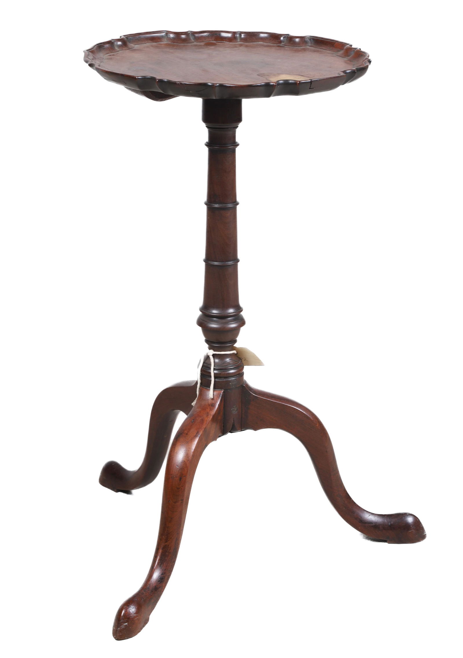 Queen Anne pie crust candle stand (1 of 2)