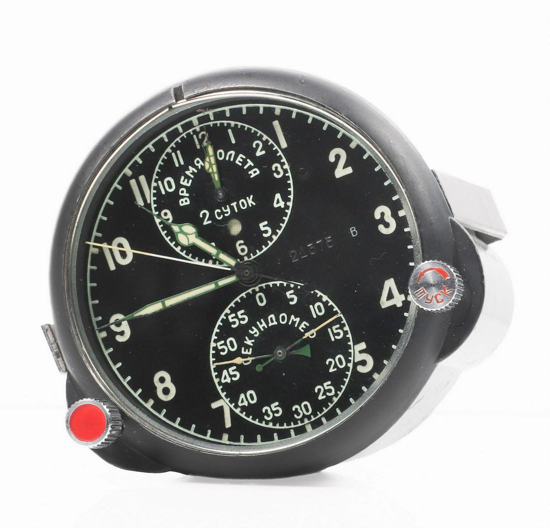A Soviet cockpit clock, AChS-1 type (1 of 3)