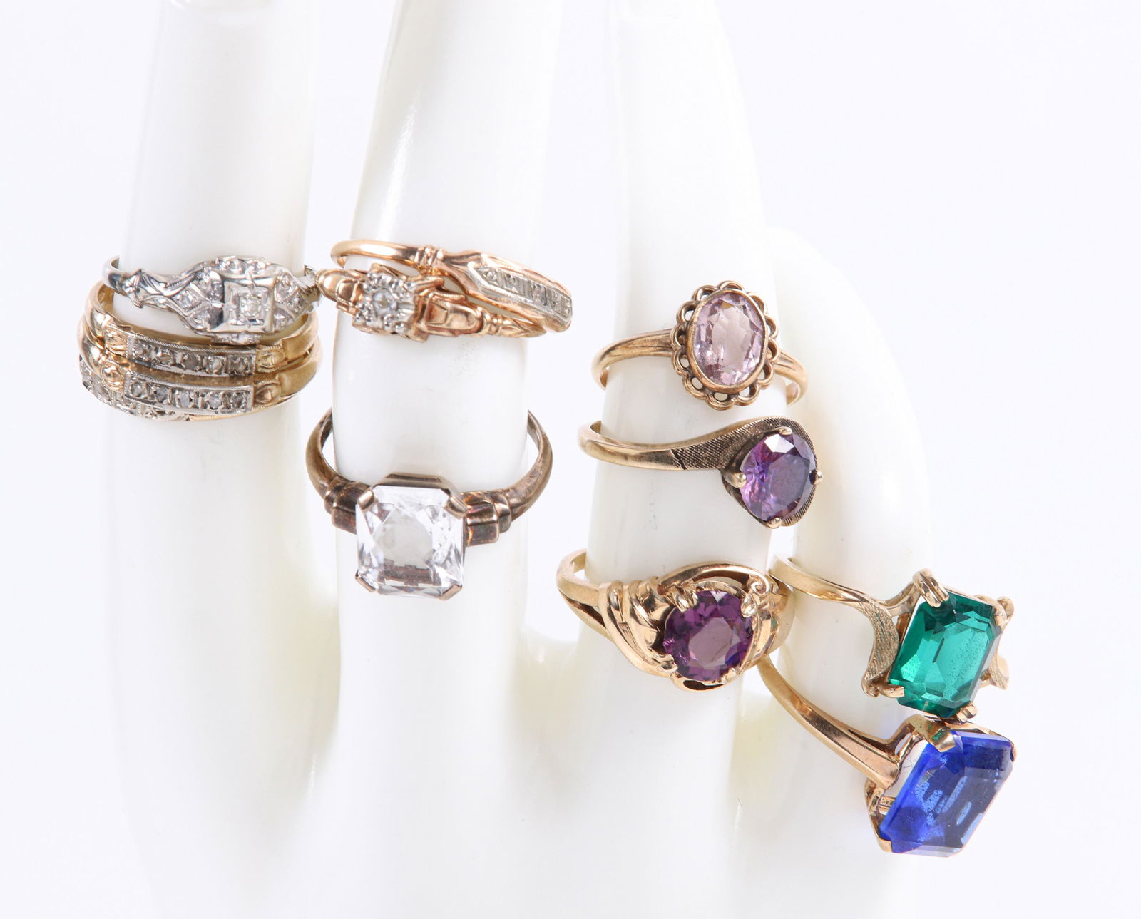 (12) 10K Yellow Gold Rings (1 of 7)