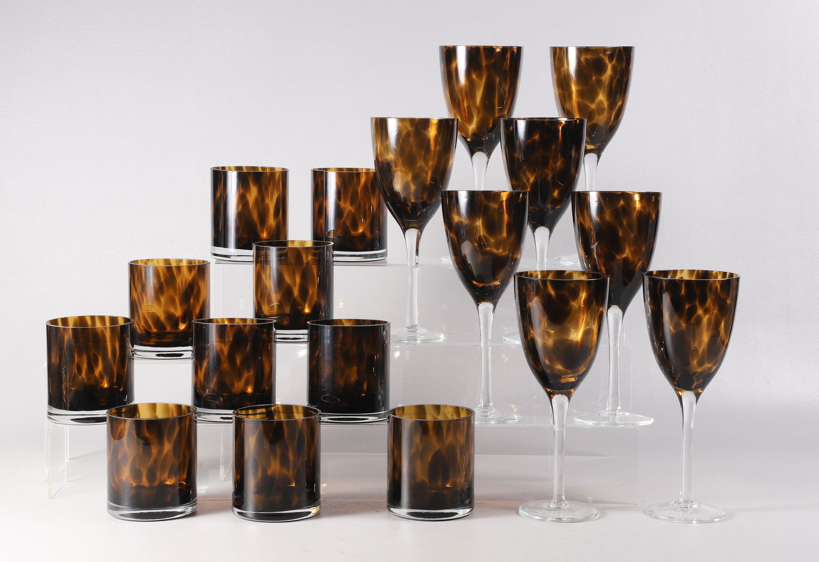 Tortoise Shell Glass Hocks and Tumblers (1 of 6)