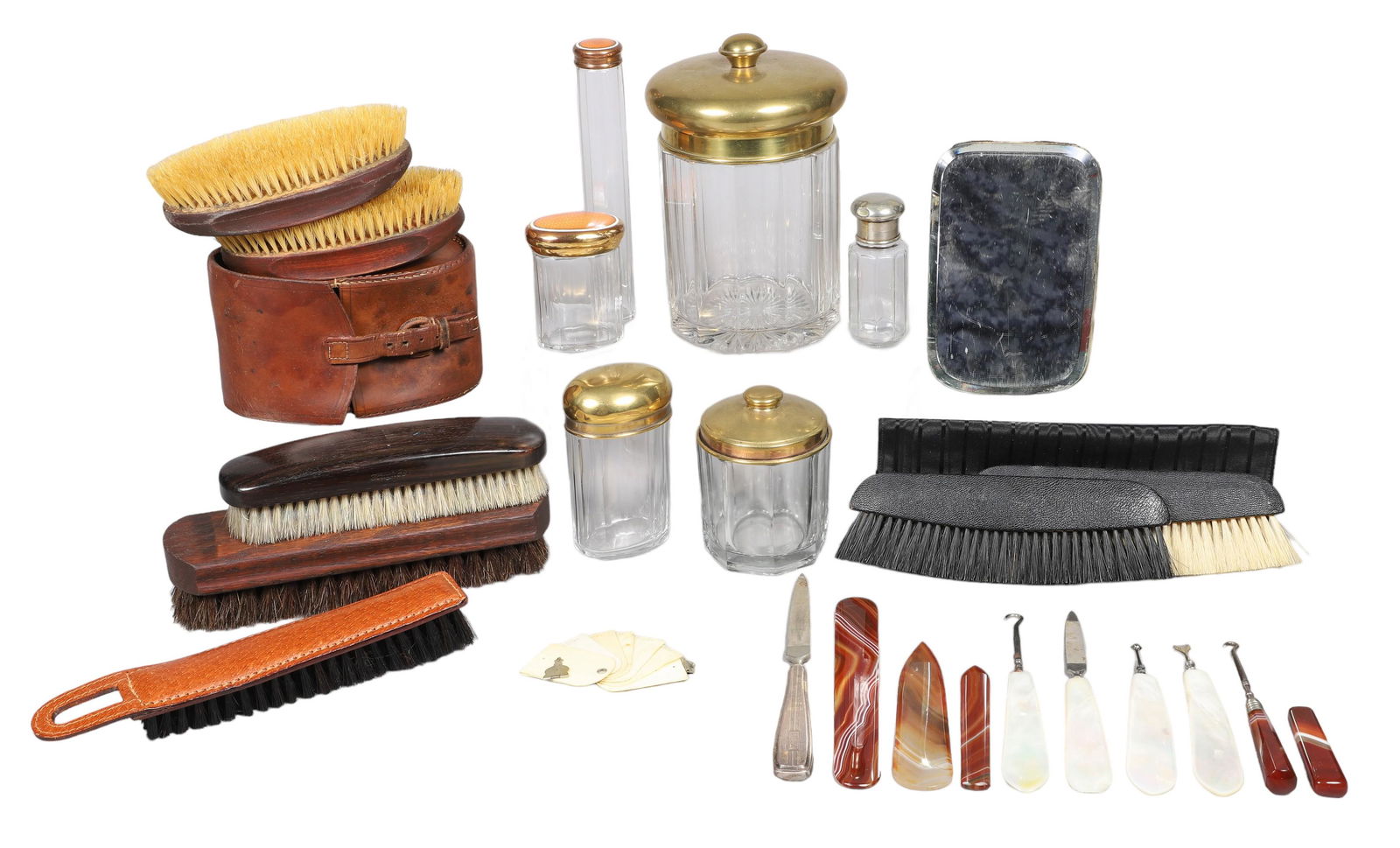 Lot of Dresser Items (1 of 7)