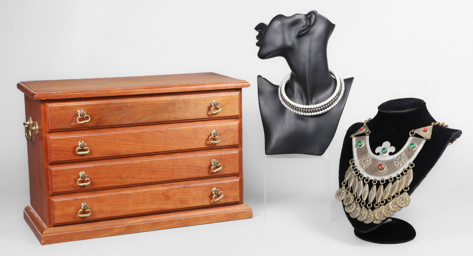 Jewelry Box & (4) Necklaces (1 of 8)