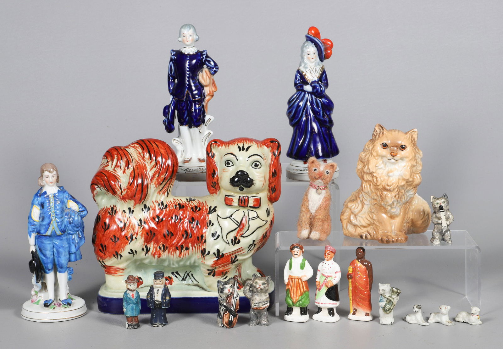 Lot of Porcelain & Felt Figures (1 of 8)