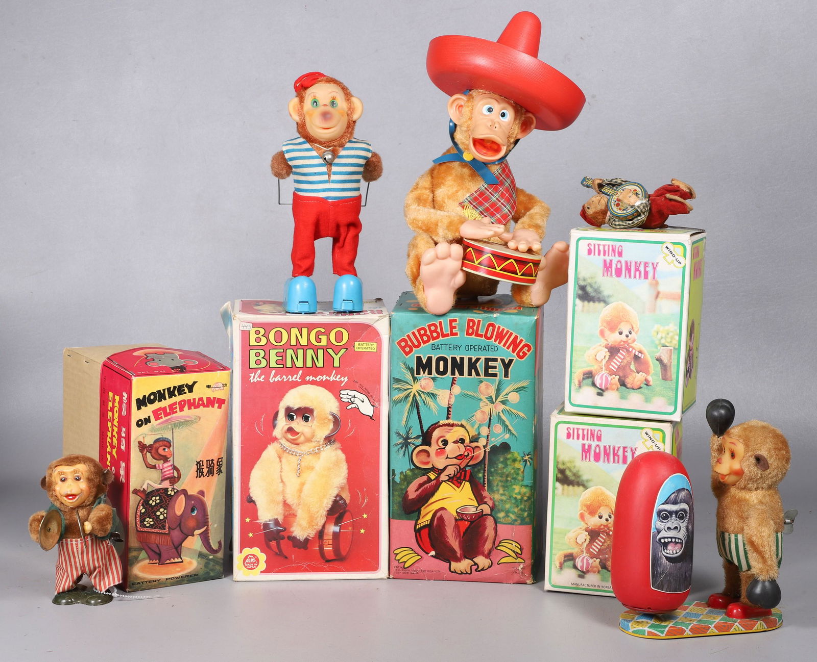 A Group of Vintage Monkey Themed Toys (1 of 5)