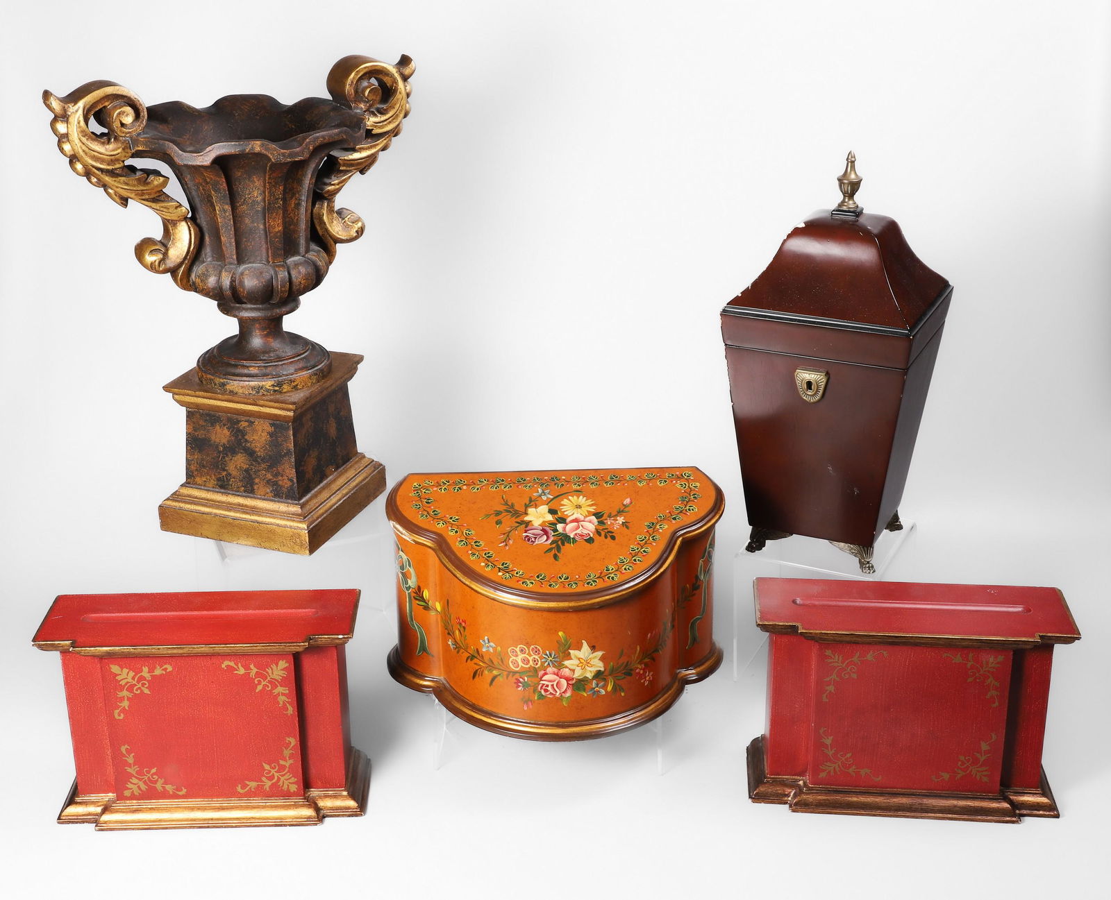 (5) Decorative Items (1 of 7)