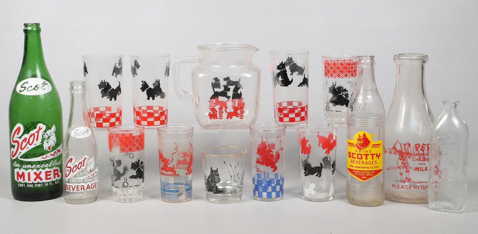 Lot of Scottie Glassware (1 of 4)