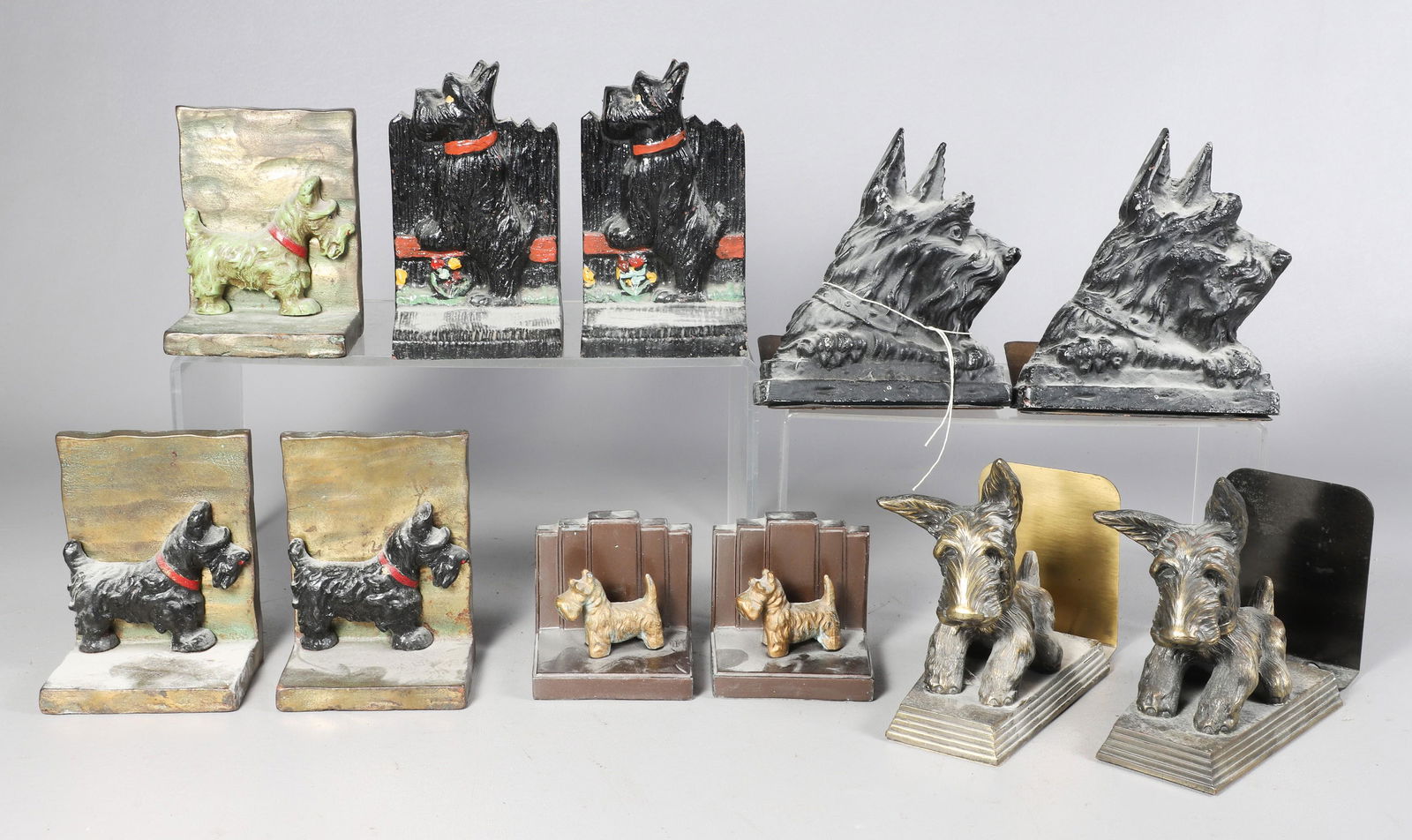 (11) Scottie Bookends (1 of 6)