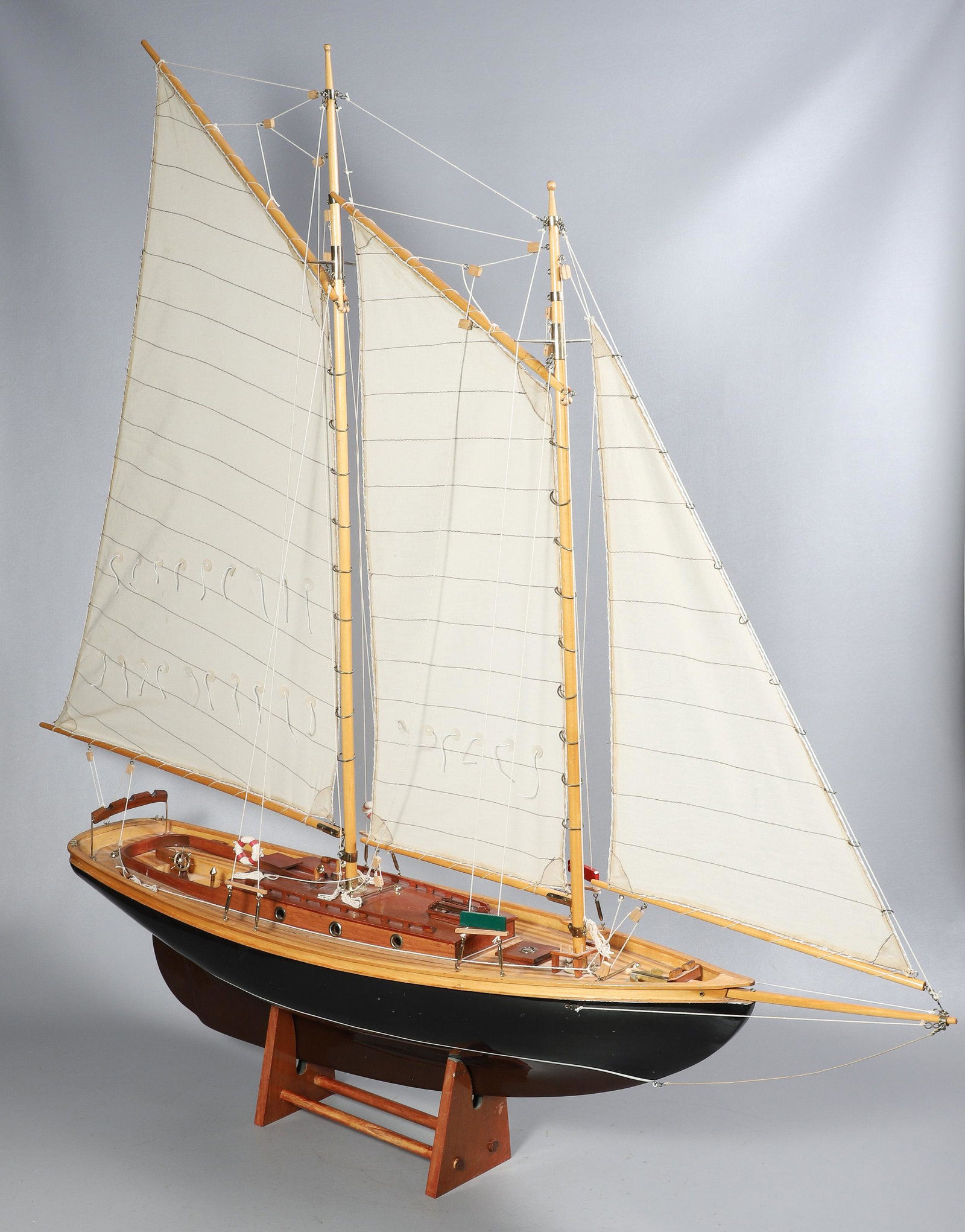 Large Gaff Rigged Yacht Model: Large yacht model, gaff rigged sails, unmarked, 47" w x 44" h overall