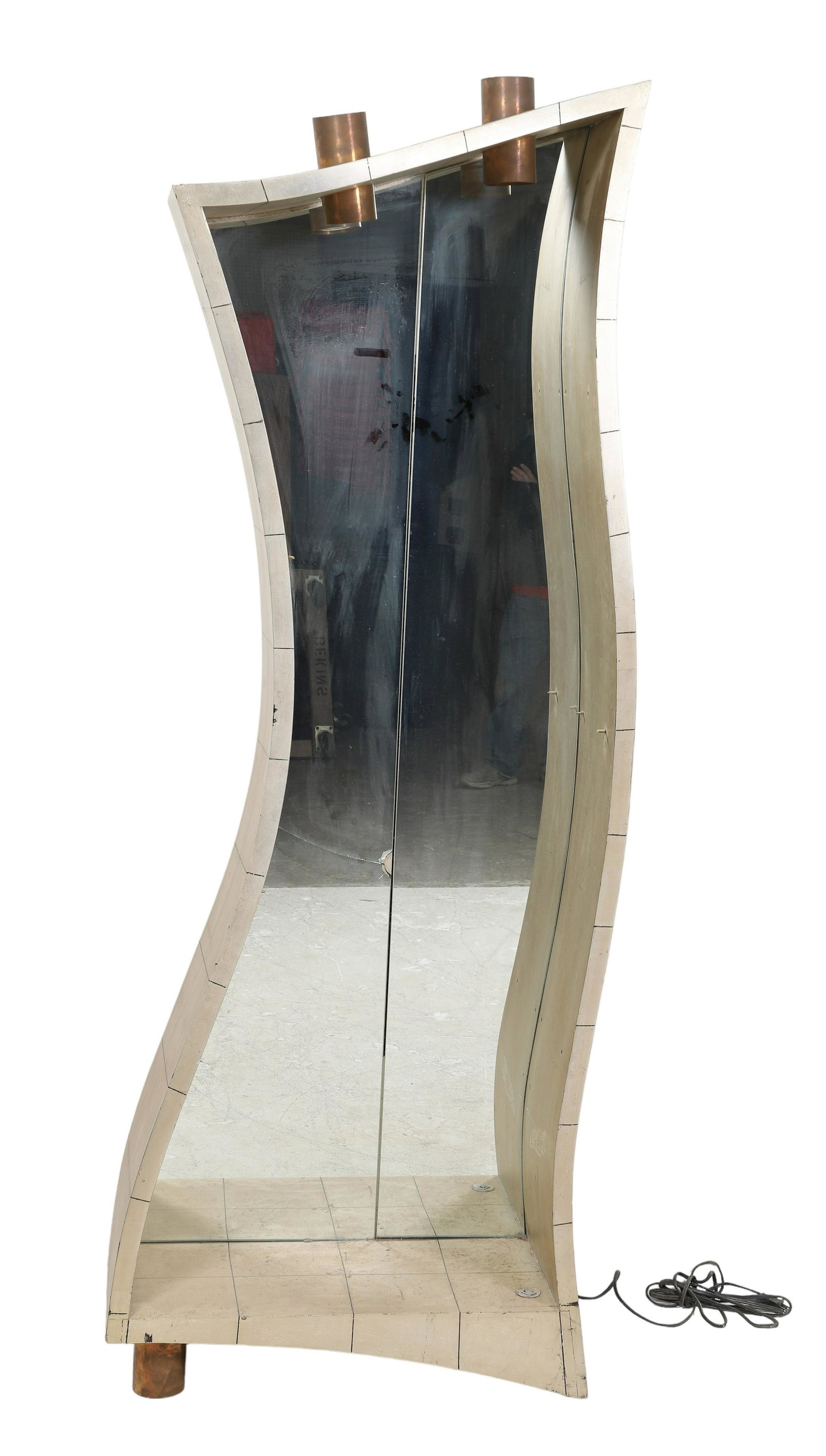 Vladimir Kagan Bilbao silver gilt etagere: Vladimir Kagan Bilbao silver gilt etagere, circa 1998, silver gilt squared shaped frame, mirrored back, lighted interior, no shelves, cracked mirror, poor/fair condition, appears to be supported by on
