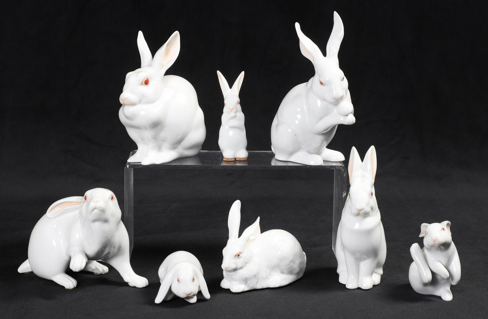 (8) Herend Hungary Porcelain Rabbits (1 of 13)