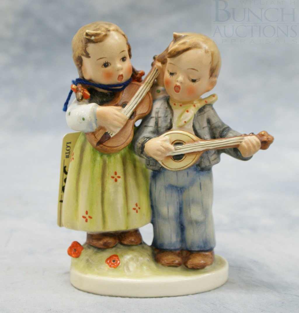 Hummel figurine "Happy Days" no 150/0, 5 1/4" tal: Hummel figurine "Happy Days" no 150/0, 5 1/4" tall, full bee TMK-2, small chip to boy's hair