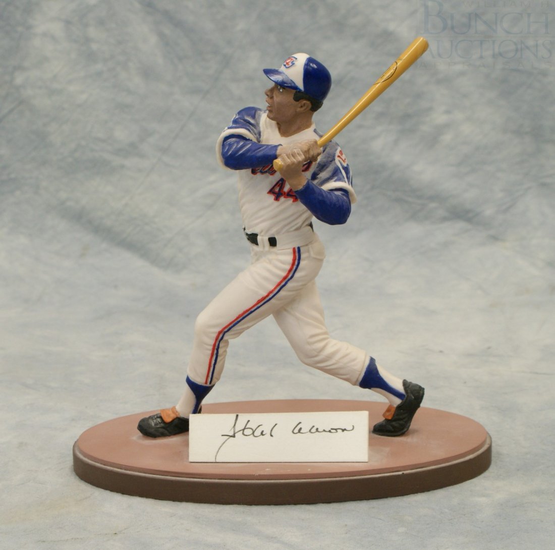 Hank Aaron 44 "The Hammer", Gartlan USA limited e: Hank Aaron 44 "The Hammer", Gartlan USA limited edition baseball figurine 606/755, personally autographed, 8" tall