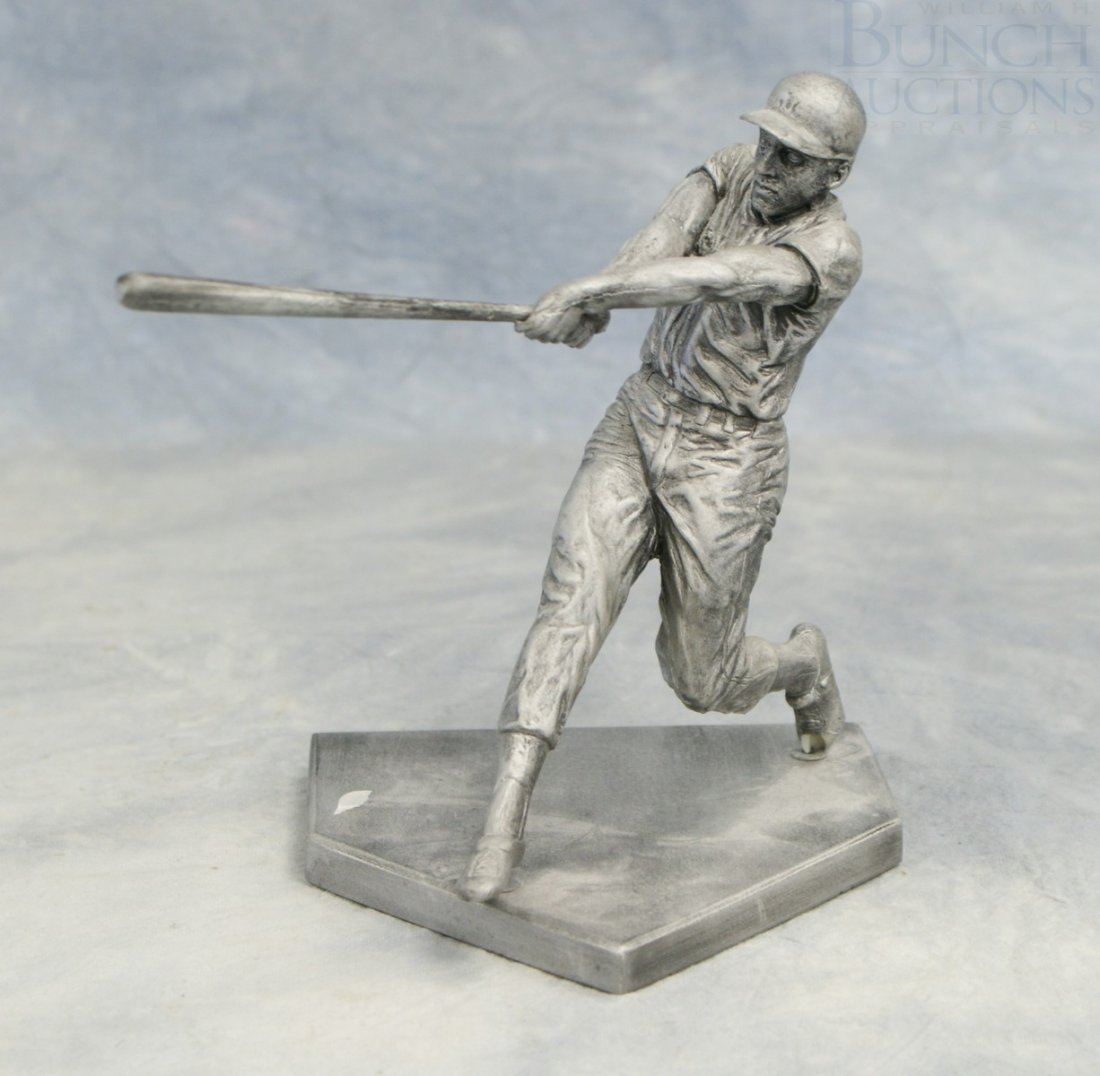 Roger Maris, Salvino limited edition baseball fig: Roger Maris, Salvino limited edition baseball figurine No 70, 6 1/2" tall