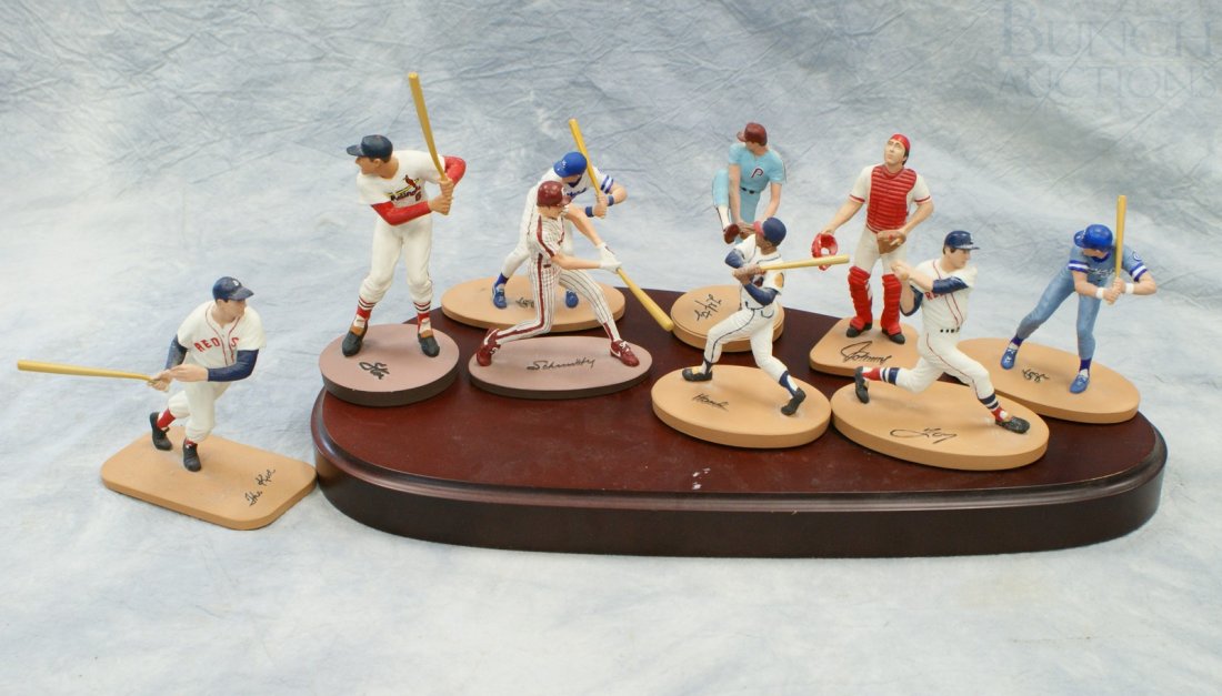 9 Gartlan USA limited edition figurines, Hank Aar: 9 Gartlan USA limited edition figurines, Hank Aaron 288/10000, Steve Carlton 2331/10000, Cark Yastrzemski 4763/10000, George Brett 1364/10000, Stan Musial 530/10000, Ted Williams 2411/10000, Johnny Be