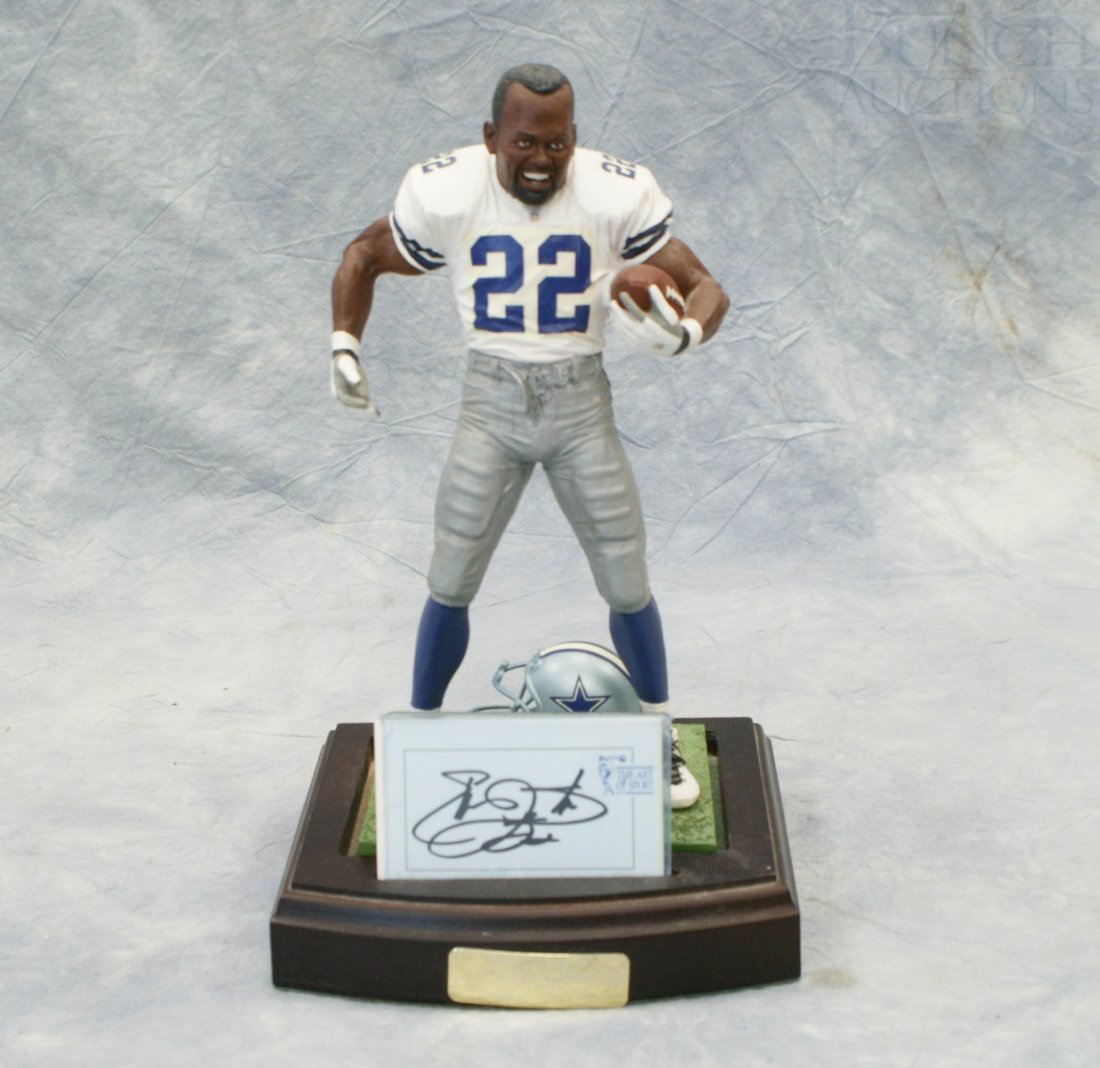 Emmitt Smith The Run to Glory TD #25, December 25: Emmitt Smith The Run to Glory TD #25, December 25, 1995, The Art of Sport football figurine, personally autographed, 10" tall