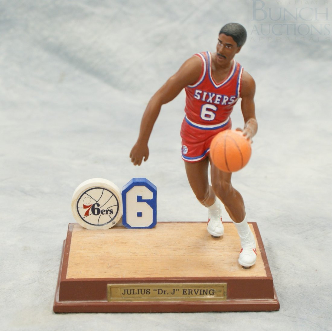 Julius "Dr J" Irving, Philadelphia 76ers, Sports : Julius "Dr J" Irving, Philadelphia 76ers, Sports Impressions limited edition cold cast mini figurine 1156/3950, 6" tall