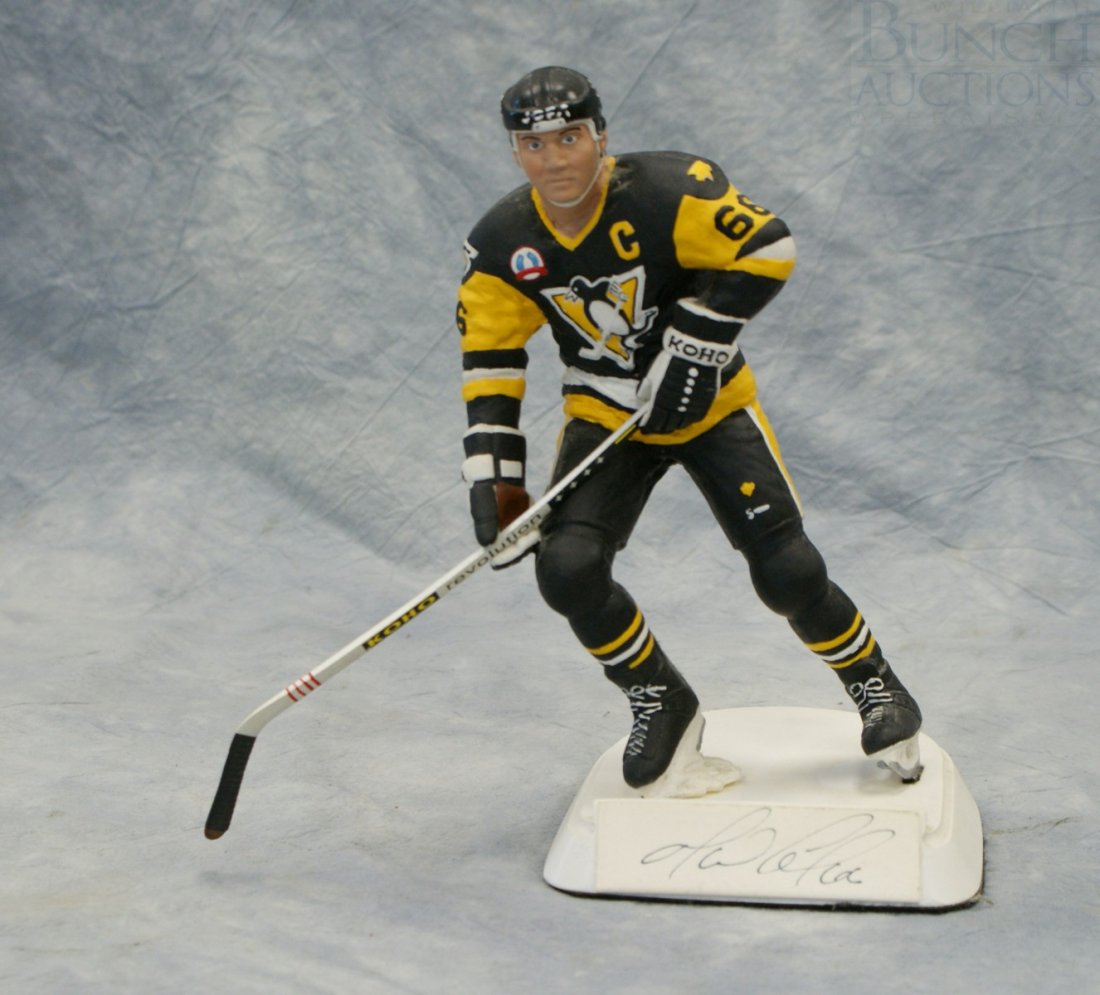 Mario Lemieux Special, Salvino limited edition ic: Mario Lemieux Special, Salvino limited edition ice hockey figurine 411/750, personally autographed, 9 1/2" tall