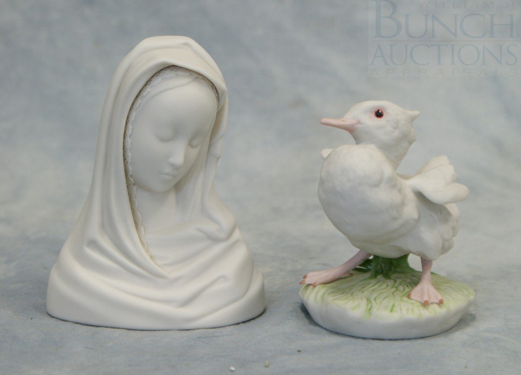 (2) Cybis figurines, Madonna bust dated 1971, 4 : (2) Cybis figurines, Madonna bust dated 1971, 4 3/4" h, and duck figurine, 3 3/4" h