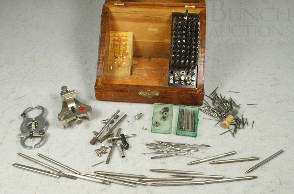 C&E Marshall Co staking set, missing one of the : C&E Marshall Co staking set, missing one of the blocks that hold the tools, tools are in a bag, original box