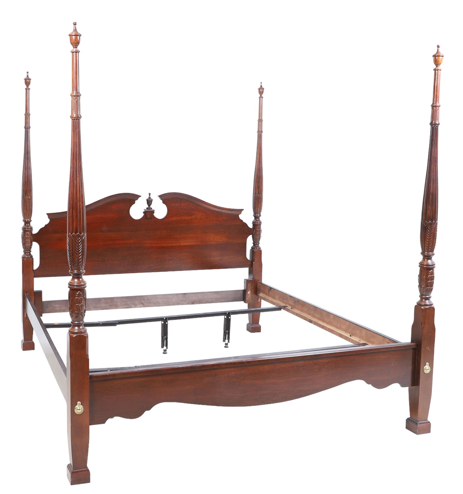 Sheraton style mahogany 4-poster king size bed (1 of 4)